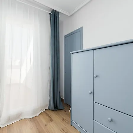 Newly Renovated Luxury Penthouse By The Beach Torrevieja